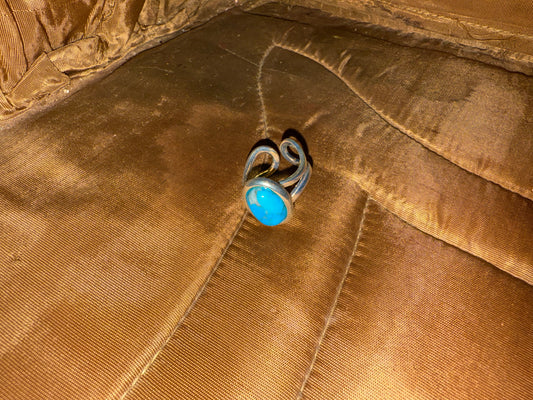 Calm Sky Ring - Turquoise Howlite Adjustable Ring